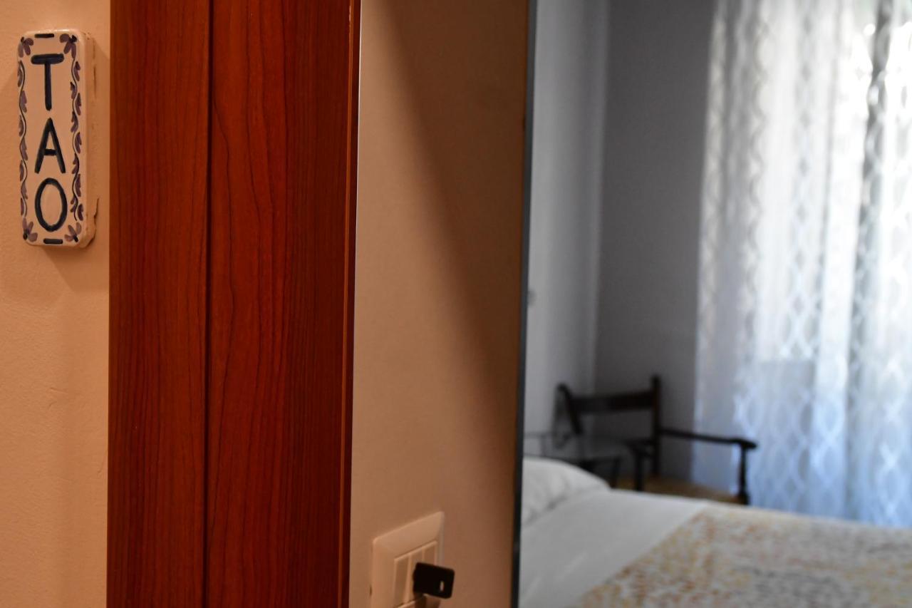 Guest house Casa Cifali 2*